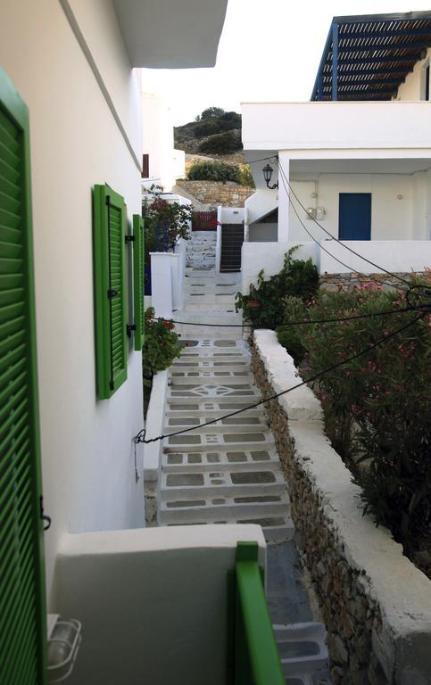 Kastellos Apartments Sikinos Alopronia Exterior photo