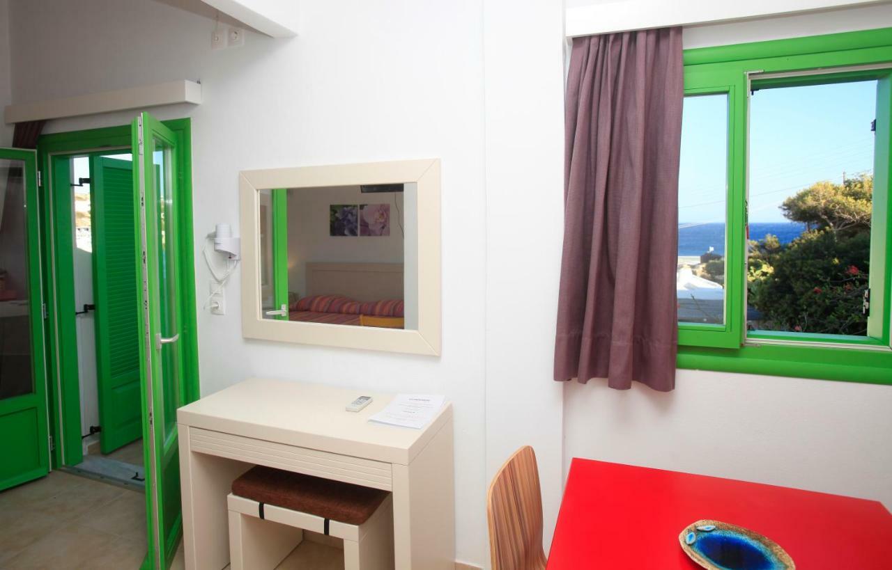 Kastellos Apartments Sikinos Alopronia Exterior photo